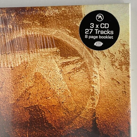 Aphex Twin – Selected Ambient Works Expanded Edition – Triple Compact Disc 2025 - Picture 2 of 3